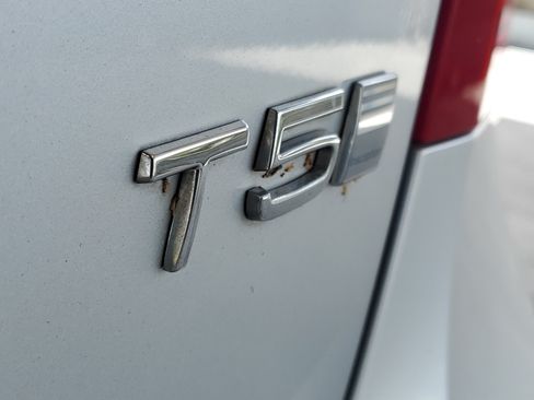 Used 2017 Volvo S60 T5 Inscription Platinum FWD image 6
