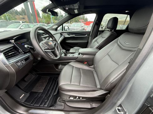 Used 2023 Cadillac XT5 Premium Luxury AWD/4WD image 5