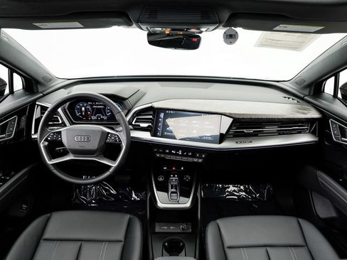 Used 2023 Audi Q4 e-tron Premium Plus w/ Premium Plus AWD/4WD image 19