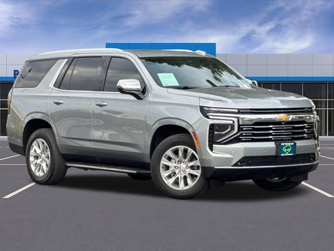 Certified 2025 Chevrolet Tahoe Premier AWD/4WD image 2