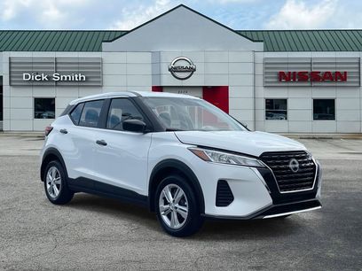 Used 2025 Nissan Kicks Play S