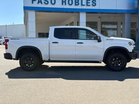 Used 2023 Chevrolet Silverado 1500 ZR2 w/ ZR2 Bison Edition AWD/4WD image 2