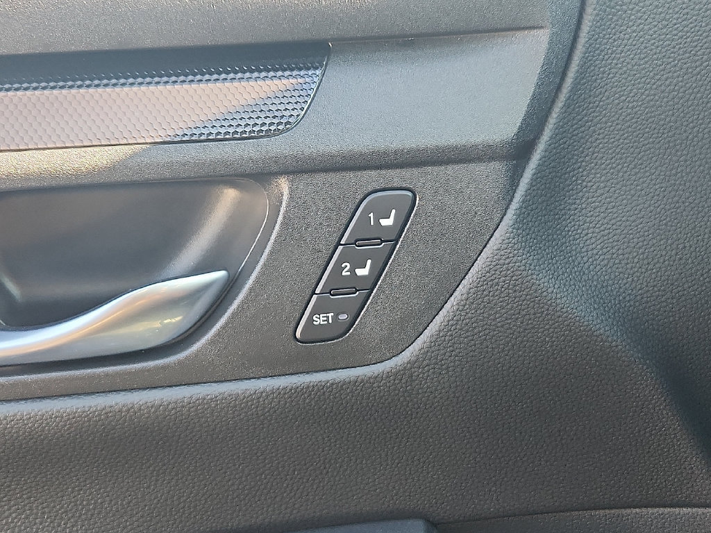 Used 2026 Honda CR-V Sport-L image 18