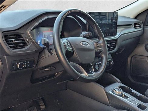 Used 2023 Ford Escape Active w/ Tech Pack #1 FWD image 2