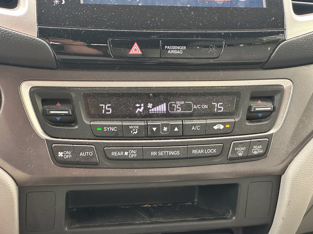Used 2017 Honda Pilot EX image 30