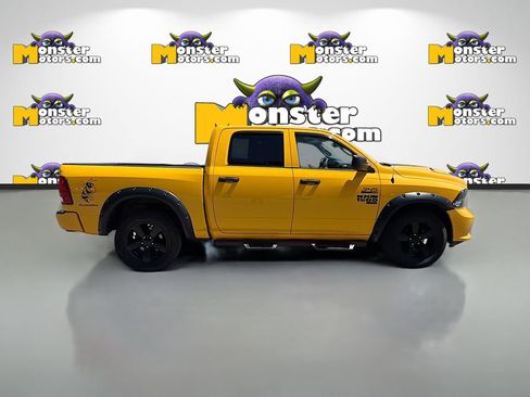 Used 2019 RAM 1500 Express w/ Wheel & Sound Group AWD/4WD image 3