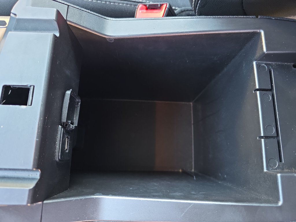 Used 2018 Ford Explorer Limited FWD image 30