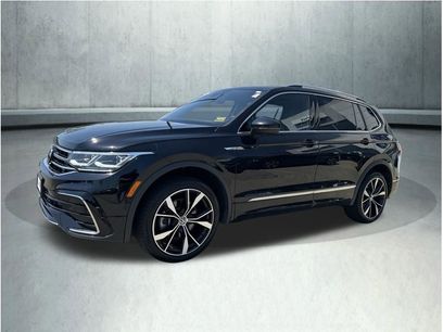 Used 2023 Volkswagen Tiguan SEL R-Line