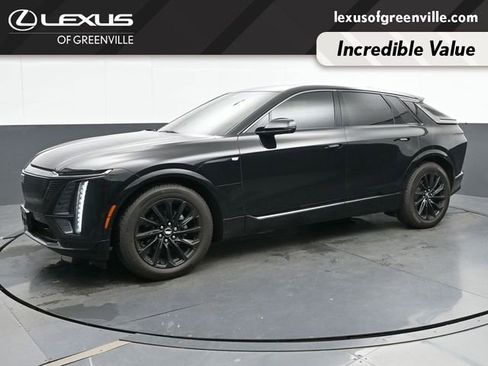 Used 2024 Cadillac Lyriq Sport AWD/4WD image 4