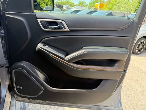 Used 2018 GMC Yukon Denali w/ Denali Ultimate Package AWD/4WD image 14