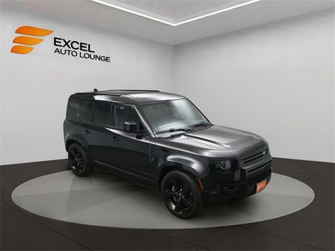 Used 2023 Land Rover Defender 110 X-Dynamic SE image 46