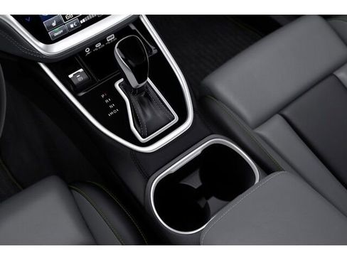 Certified 2025 Subaru Outback Onyx Edition w/ Tech Package 2 image 21