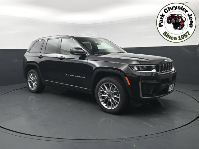 New 2027 Jeep Grand Cherokee Limited AWD/4WD image 1