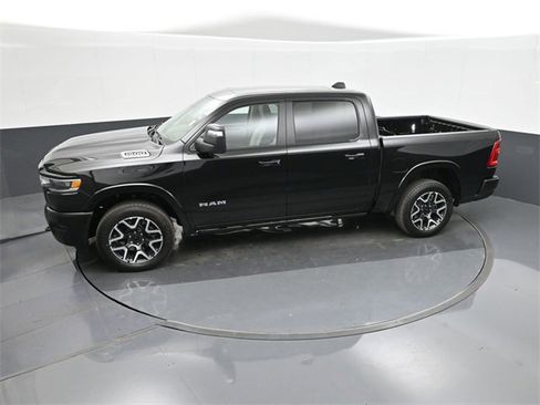 Used 2025 RAM 1500 Laramie image 35