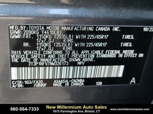 Used 2022 Toyota RAV4 XLE w/ Convenience Package image 29