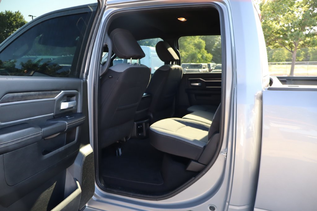 Used 2024 RAM 3500 Big Horn AWD/4WD image 26