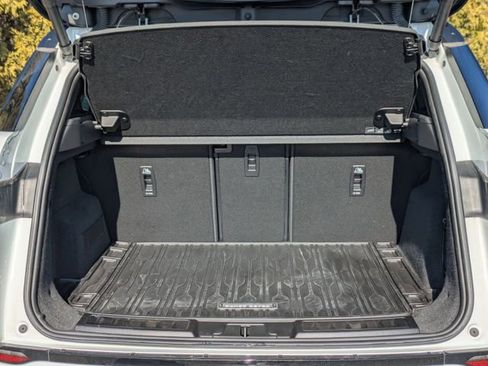 Used 2026 Land Rover Range Rover Evoque Dynamic SE image 16