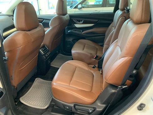 Used 2022 Subaru Ascent Touring w/ Popular Package #2A AWD/4WD image 12