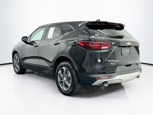 Used 2025 Chevrolet Blazer LT AWD/4WD image 5