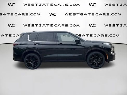 New 2026 Mitsubishi Outlander LE FWD image 32