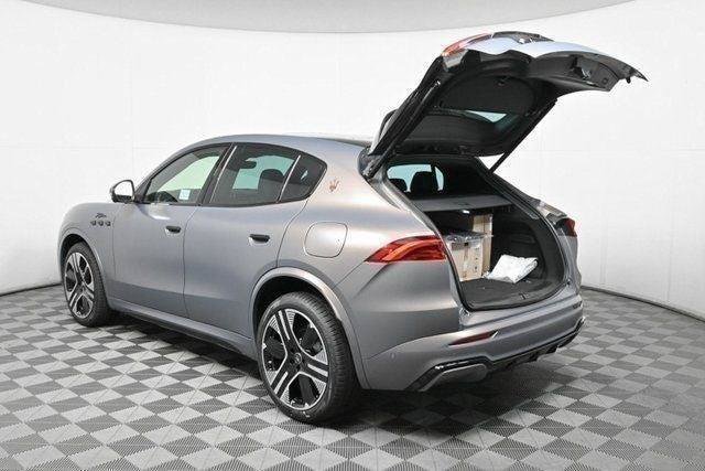 New 2025 Maserati Grecale Folgore AWD/4WD image 28