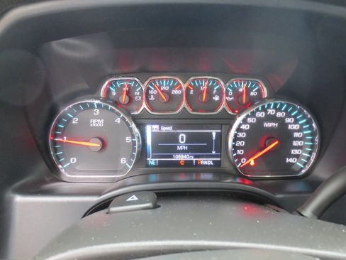 Used 2018 Chevrolet Silverado 1500 LT w/ Trailering Package RWD image 13