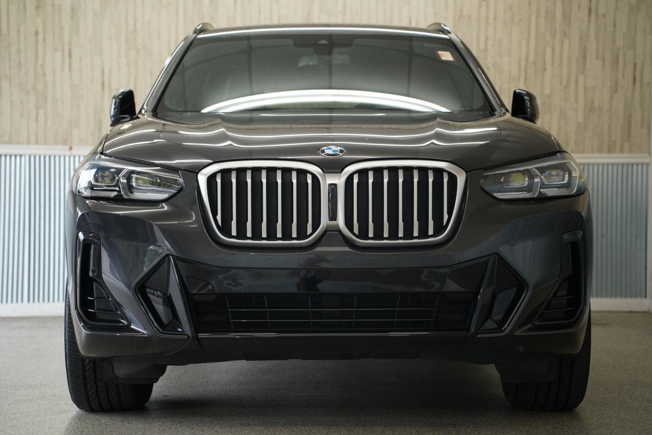 Used 2024 BMW X3 sDrive30i w/ M Sport Package RWD image 3