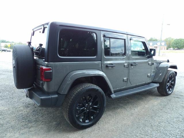 Used 2023 Jeep Wrangler Unlimited Sahara w/ Cold Weather Group AWD/4WD image 5