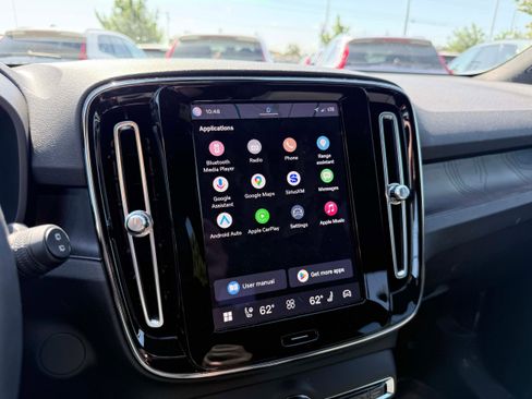 Certified 2023 Volvo XC40 Recharge Ultimate w/ Protection Package Premier AWD/4WD image 18