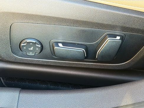 New 2026 BMW 330i Sedan image 24