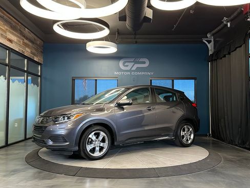 Used 2019 Honda HR-V LX image 7