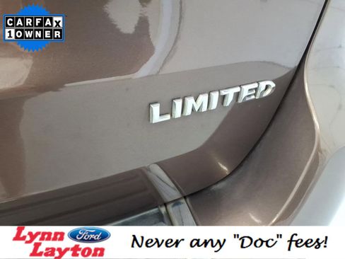 Used 2019 Jeep Grand Cherokee Limited w/ Trailer Tow Group IV image 10