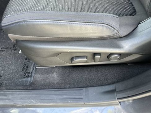 Certified 2025 Subaru Forester Premium AWD/4WD image 12