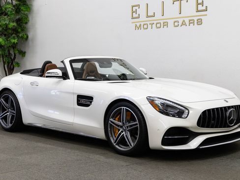 Used 2018 Mercedes-Benz AMG GT C image 8