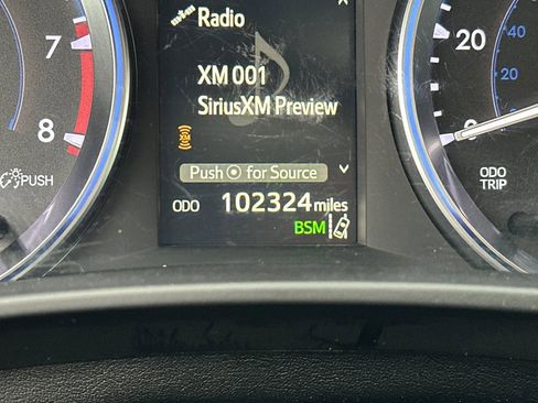 Used 2017 Toyota Highlander Limited image 36