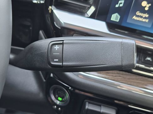Used 2023 Chevrolet Silverado 1500 LT RWD image 28