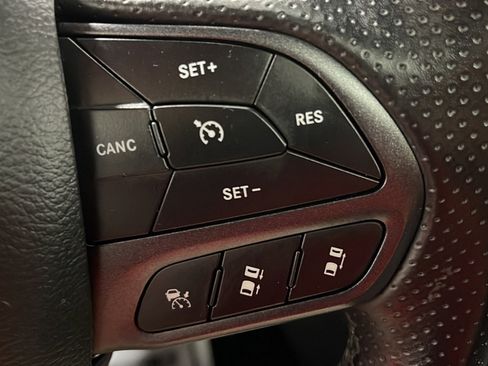Used 2023 Dodge Durango R/T AWD/4WD image 7