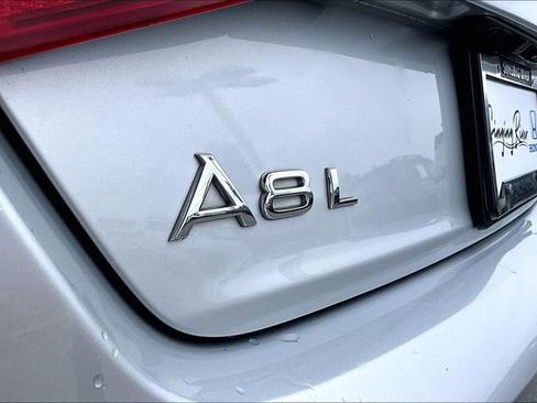 Used 2013 Audi A8 L 4.0T image 25