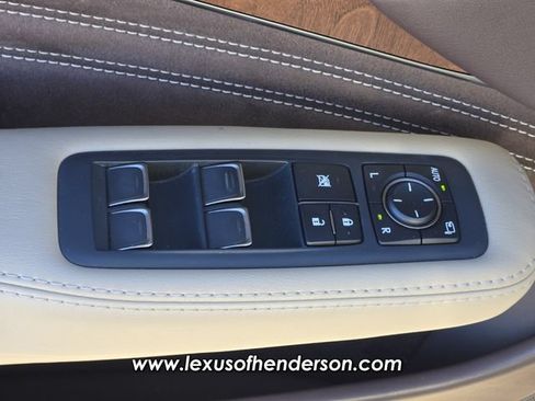 Used 2018 Lexus LS 500 AWD image 21