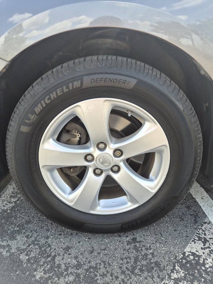 Used 2014 Toyota Sienna LE FWD image 9