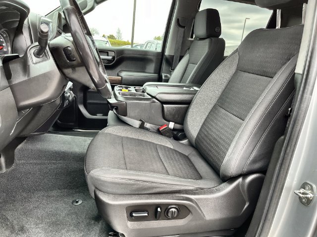 Used 2021 Chevrolet Silverado 1500 RST AWD/4WD image 21