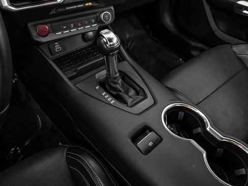 Used 2024 Ford Mustang GT Premium image 21