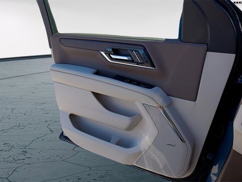 New 2026 GMC Yukon XL Denali w/ Denali Reserve Package image 18