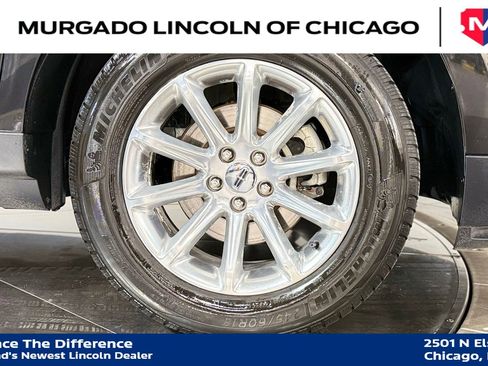 Used 2013 Lincoln MKX AWD image 22