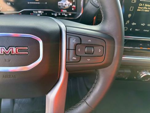 Used 2025 GMC Sierra 1500 Elevation image 26