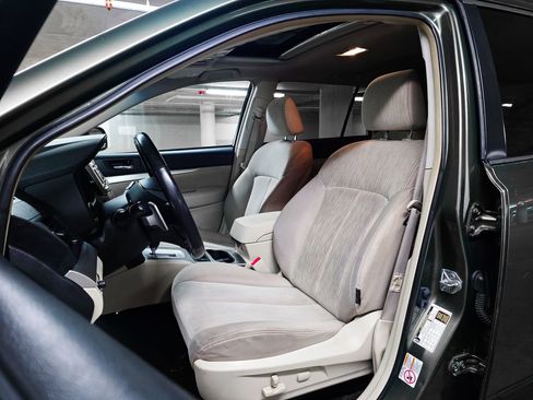 Used 2013 Subaru Outback 2.5i Premium image 17