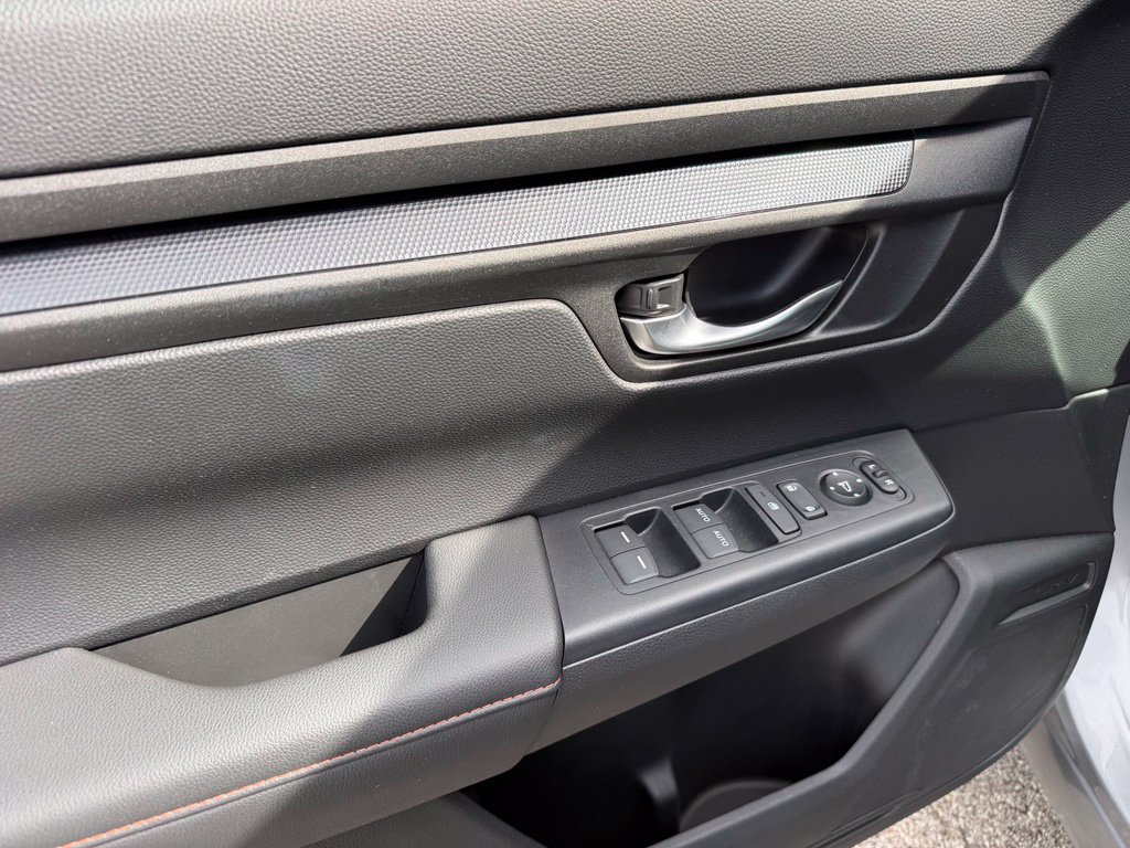 Used 2024 Honda CR-V Sport image 14