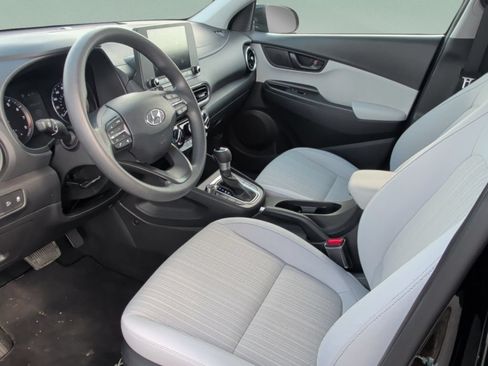 Used 2023 Hyundai Kona SEL FWD image 32