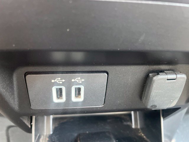 Used 2017 Ford F150 XLT w/ Equipment Group 301A Mid RWD image 9
