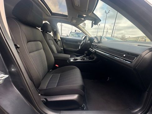 Used 2022 Honda Civic EX image 24